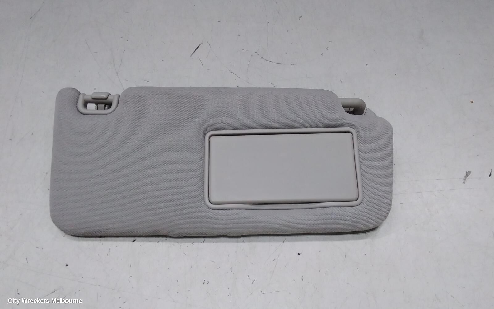 SUBARU OUTBACK 2016 Sunvisor