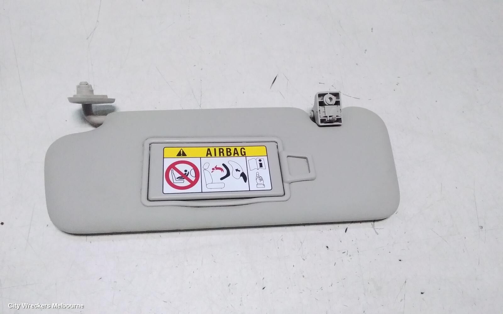 GREAT WALL CANNON UTE 2022 Sunvisor