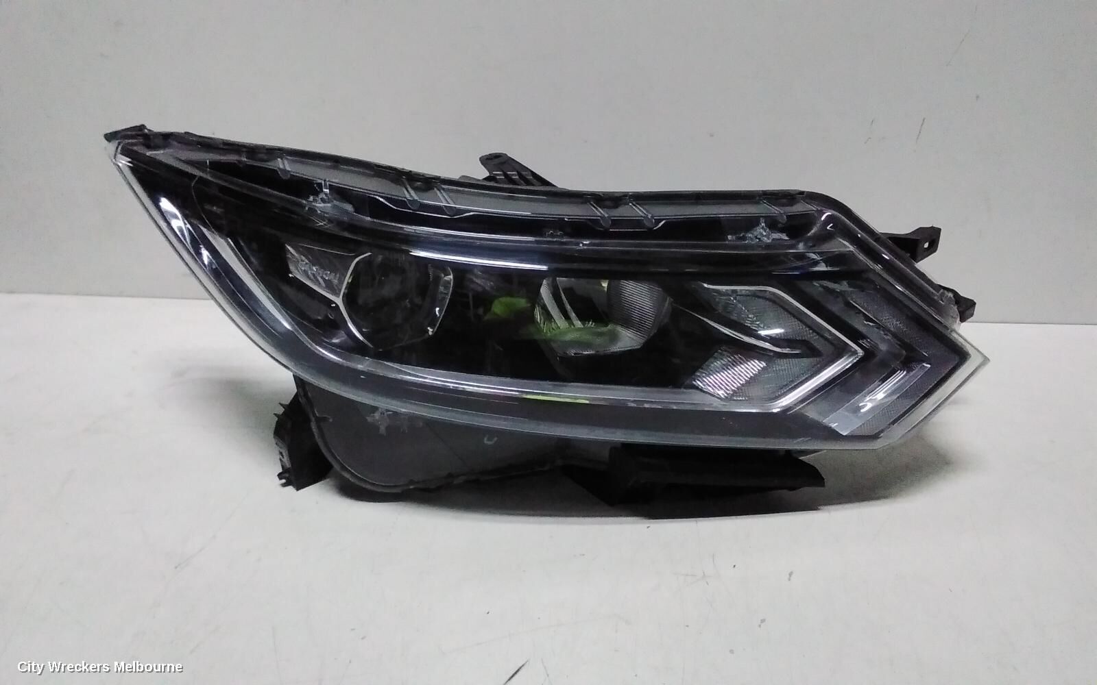 NISSAN QASHQAI 2018 Right Headlamp
