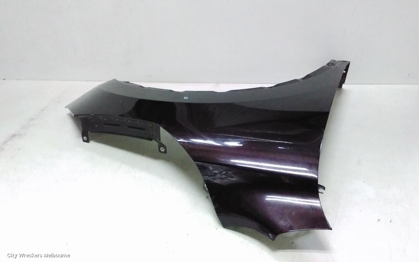 NISSAN QASHQAI 2018 Right Guard