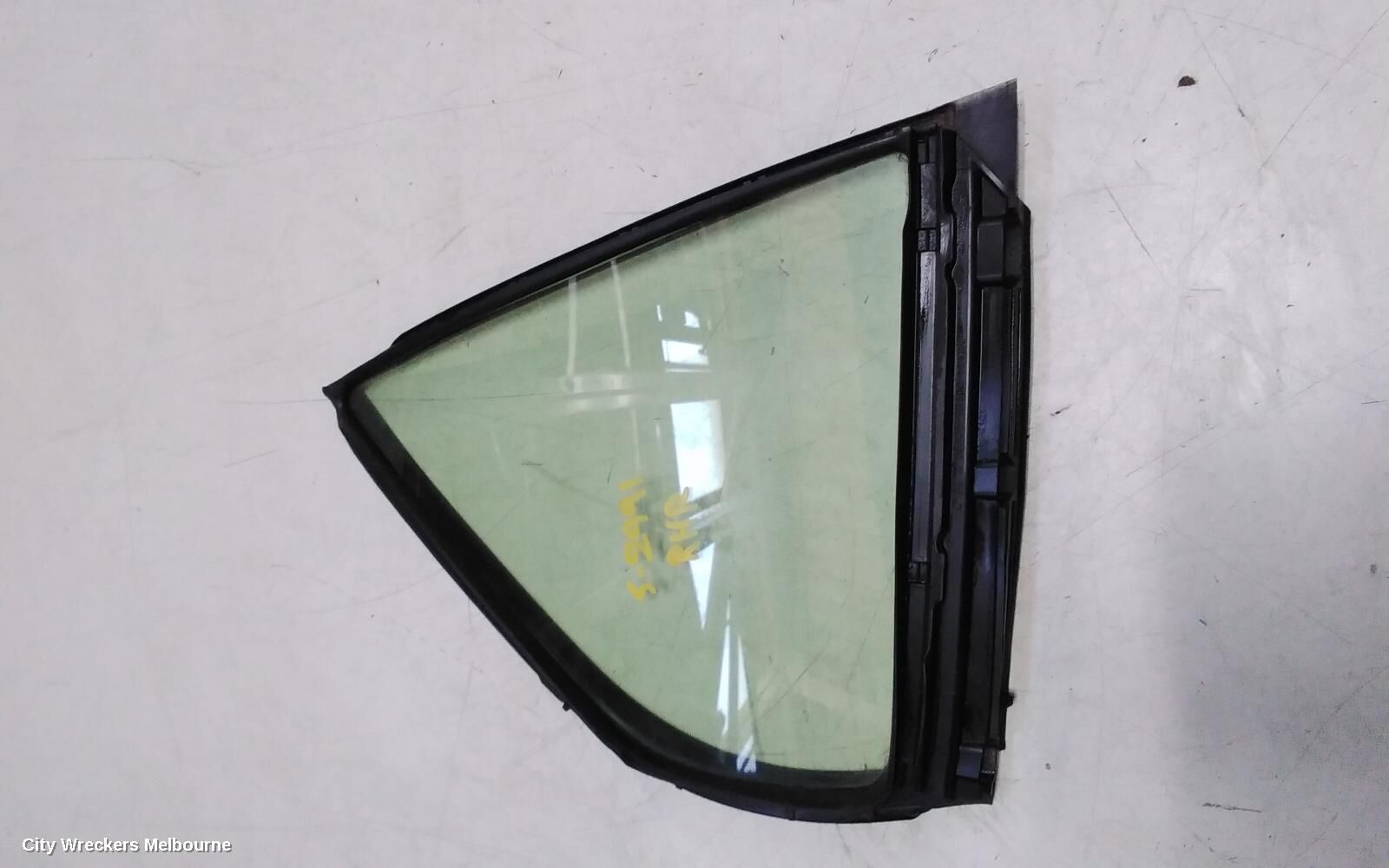 TOYOTA CAMRY 2022 Right Rear 1/4 Door Glass
