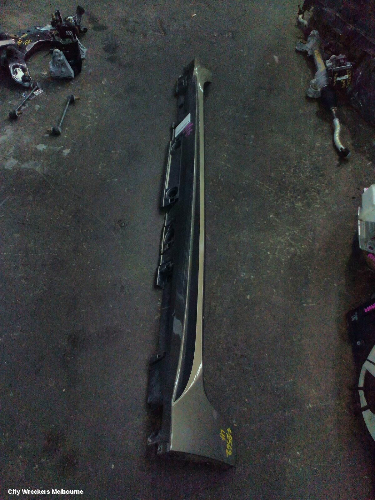 TOYOTA COROLLA 2019 Side Step/Skirt