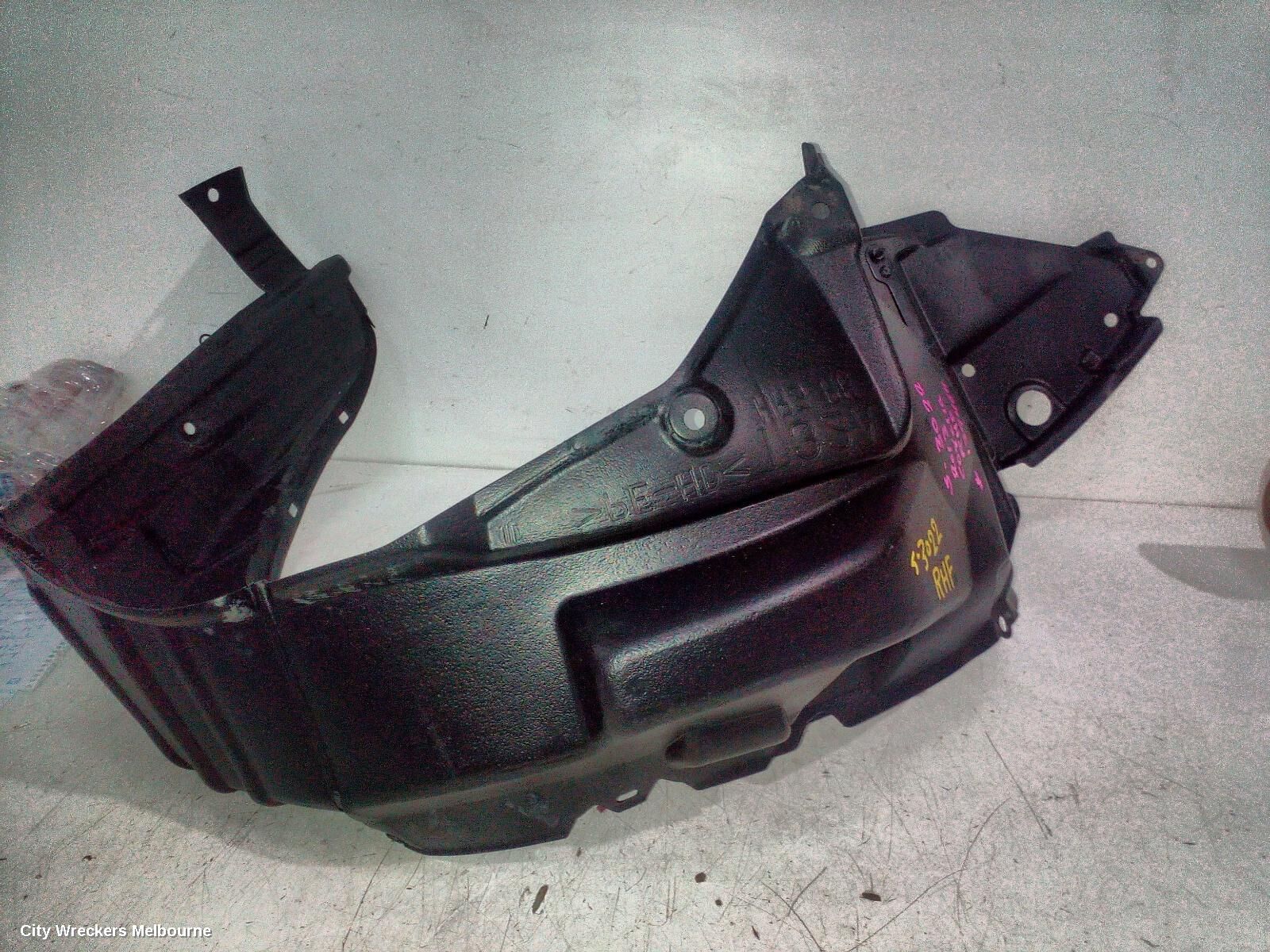 TOYOTA COROLLA 2013 Right Guard Liner