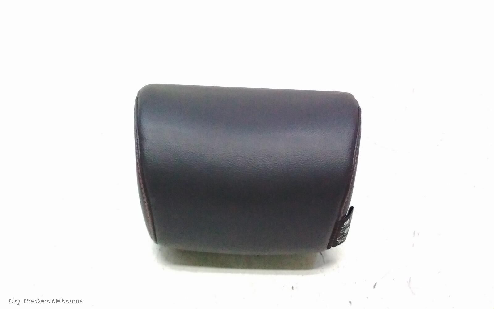 HYUNDAI TUCSON 2022 Headrest