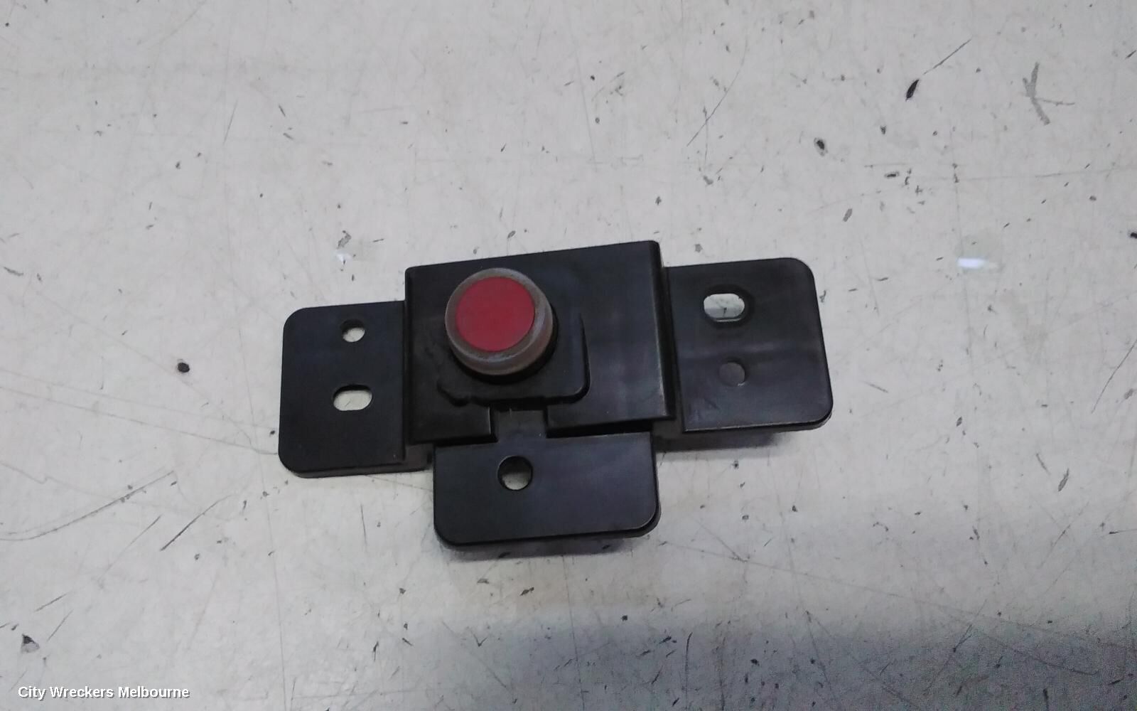 HYUNDAI TUCSON, NX4, 02/21-, REAR BAR SENSOR - RED - KMHJB81DMNU117680: 139569