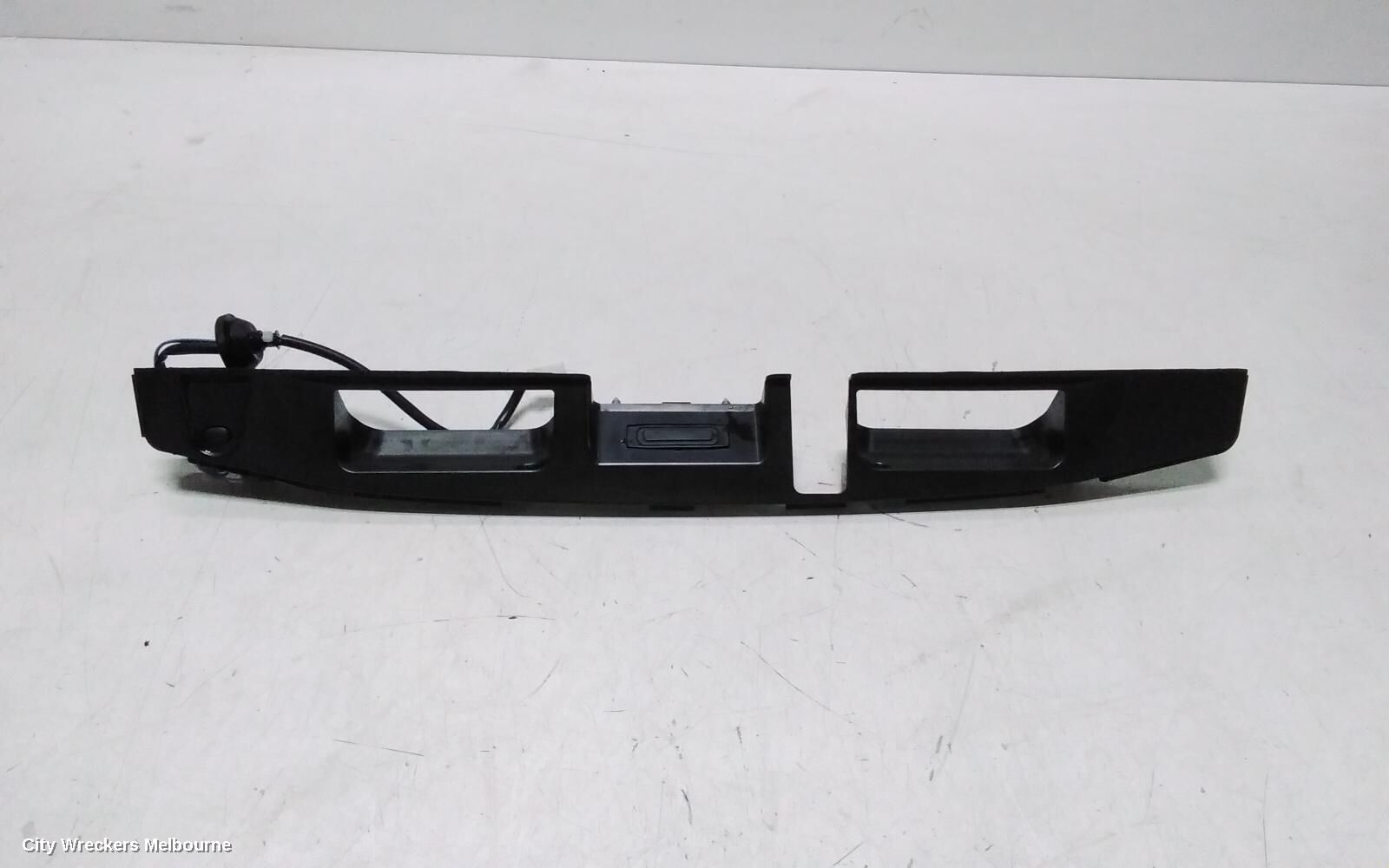 SUBARU OUTBACK 2016 Tailgate Handle