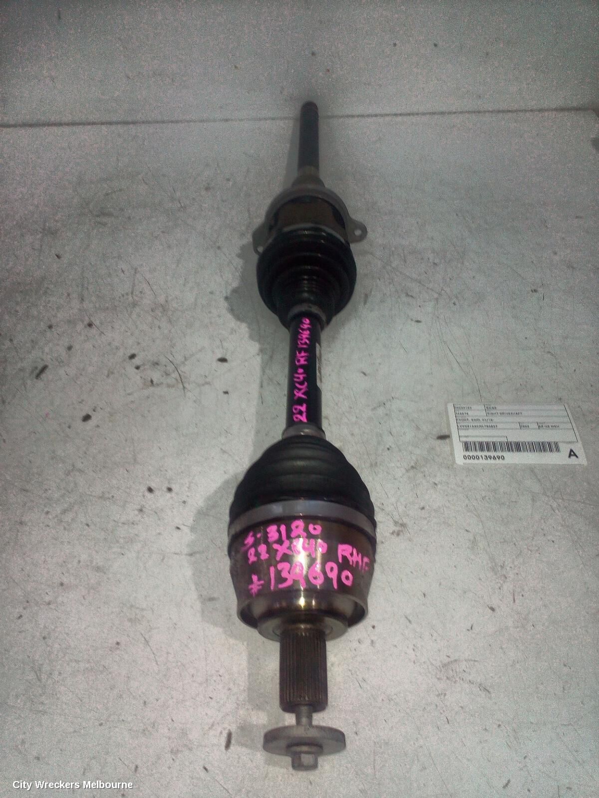VOLVO XC40 2022 Right Driveshaft