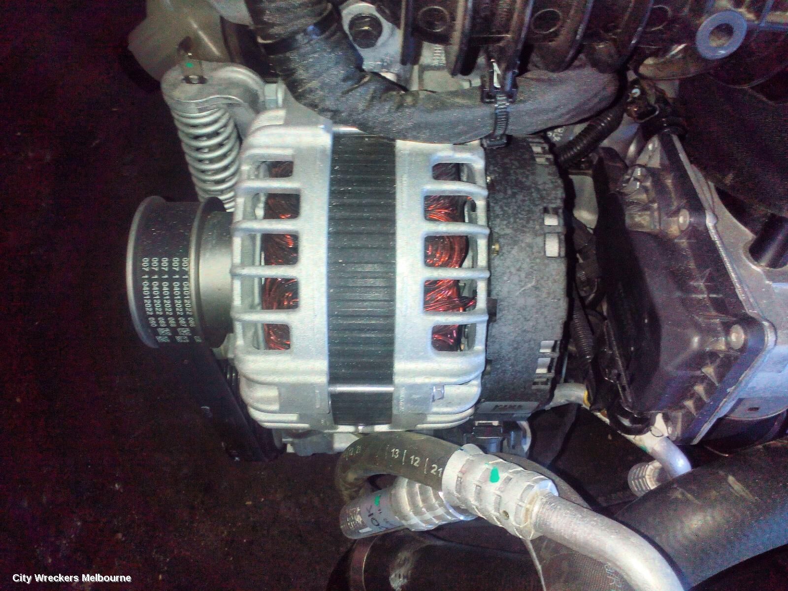 VOLVO XC40 2022 Alternator