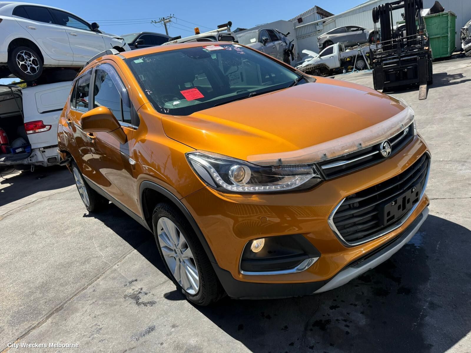 HOLDEN TRAX 2018 Sunvisor