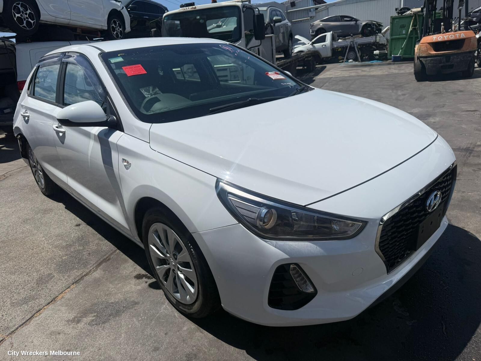 HYUNDAI I30 2019 Courtesy Light
