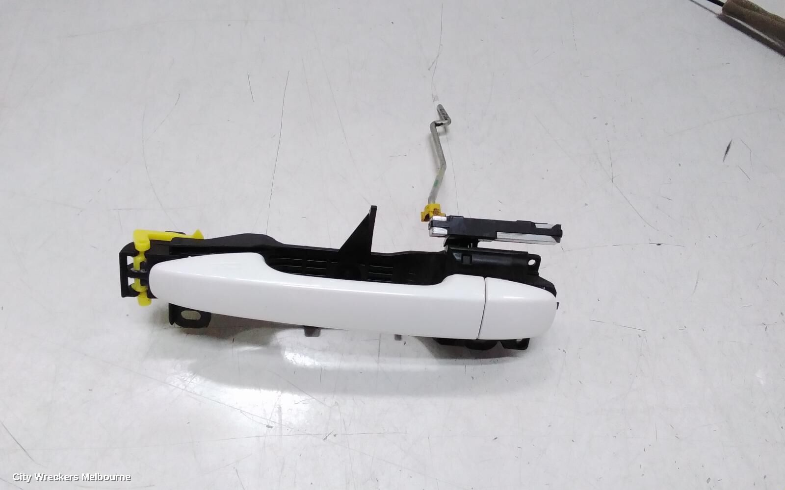 TOYOTA PRIUS 2016 Door Handle