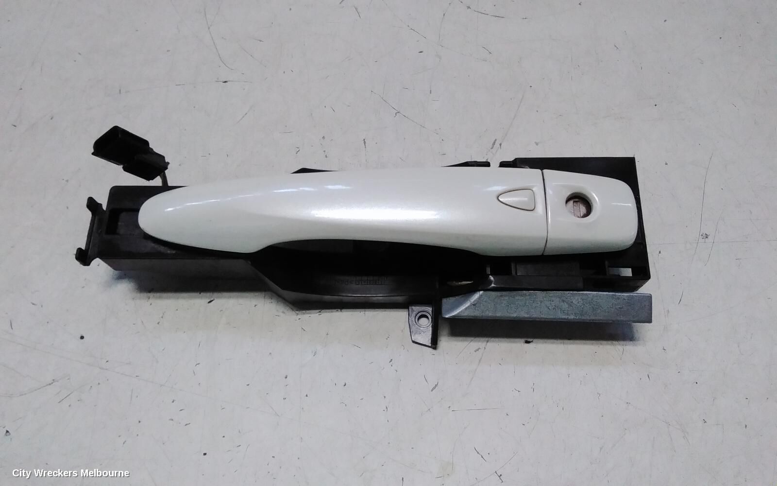 NISSAN QASHQAI 2017 Door Handle