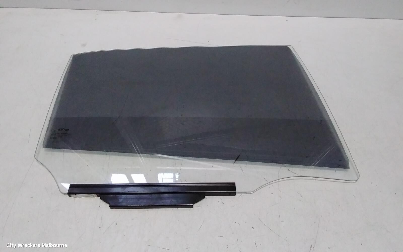 KIA PICANTO 2021 Right Rear Door Window