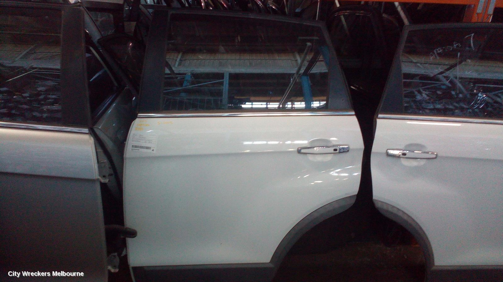 HOLDEN CAPTIVA 2015 Left Rear Door/Sliding