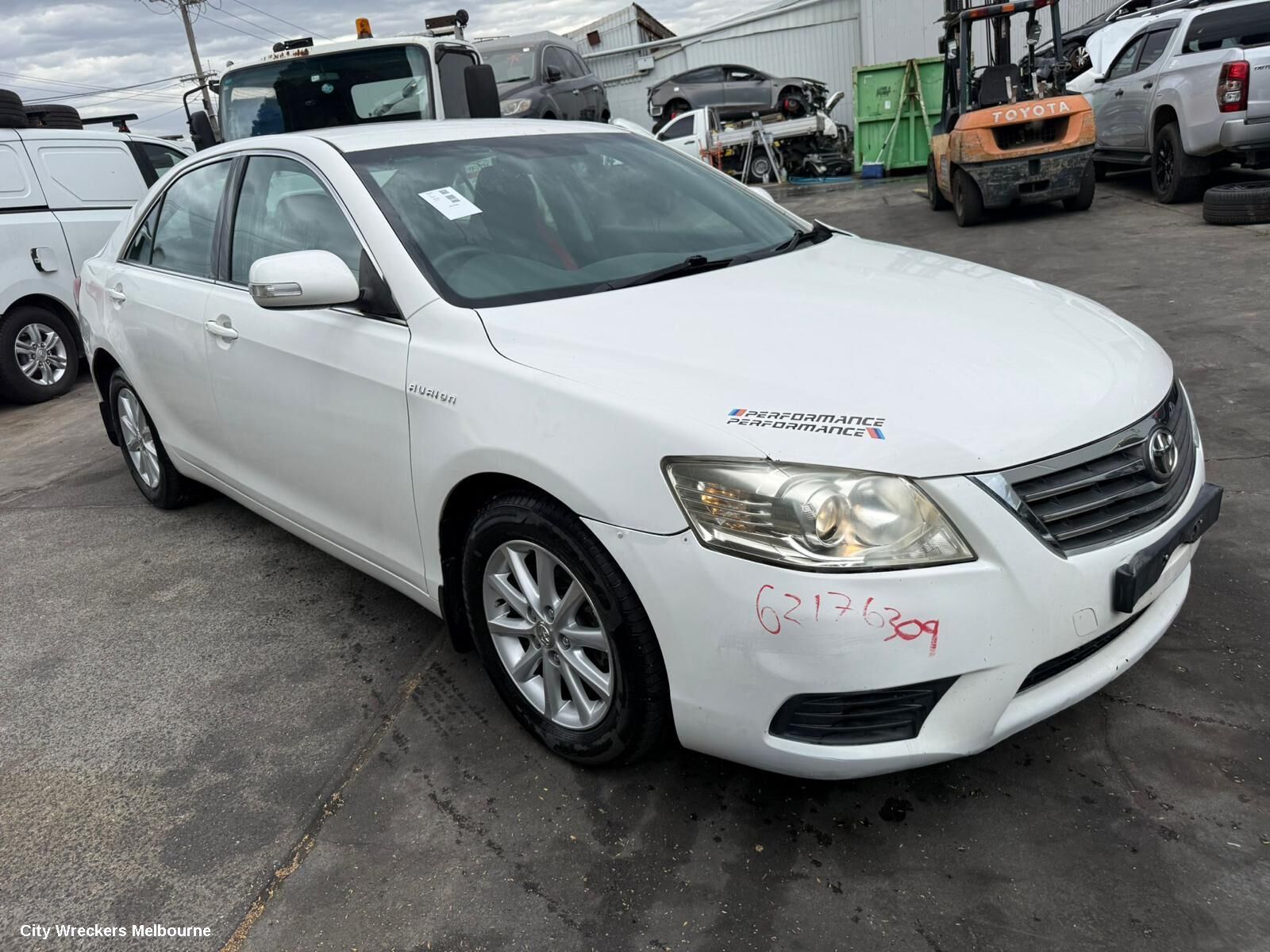 TOYOTA AURION 2010 Left Rear Door Window