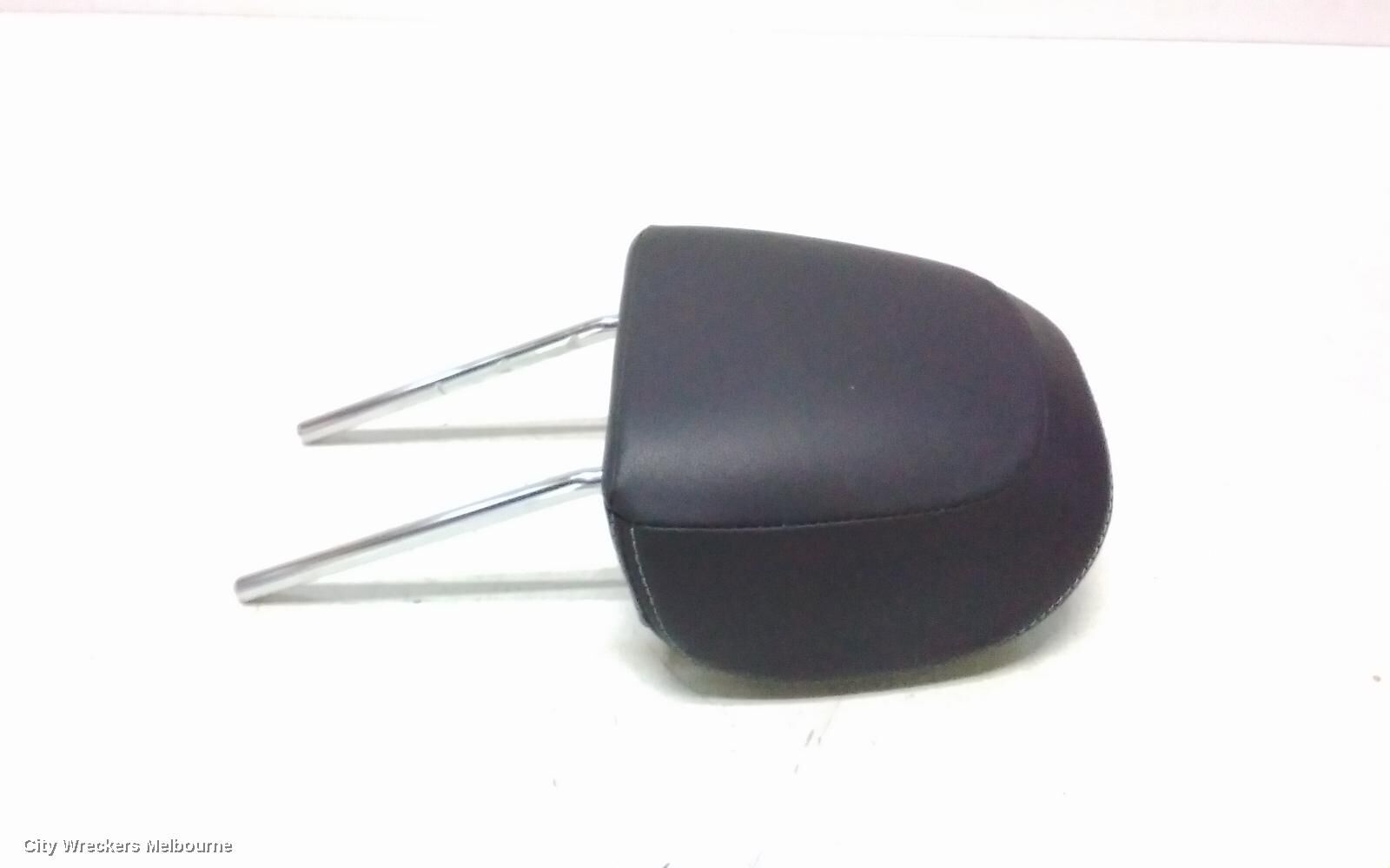 SUBARU OUTBACK 2016 Headrest