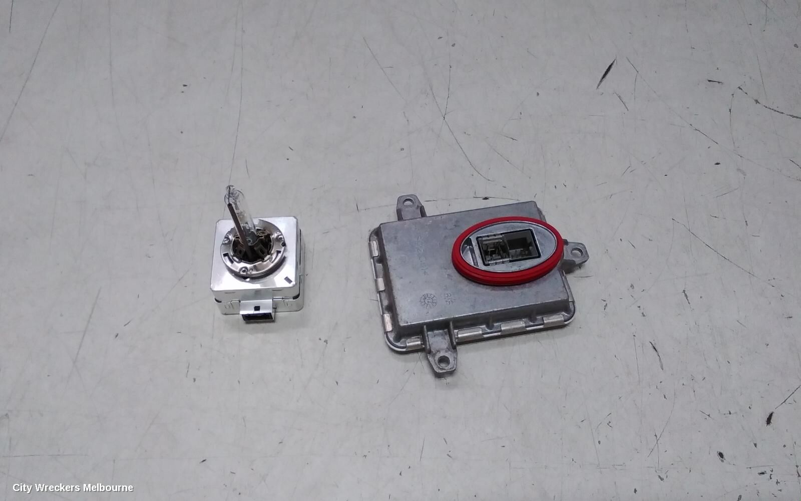 JEEP CHEROKEE 2014 Left Headlamp