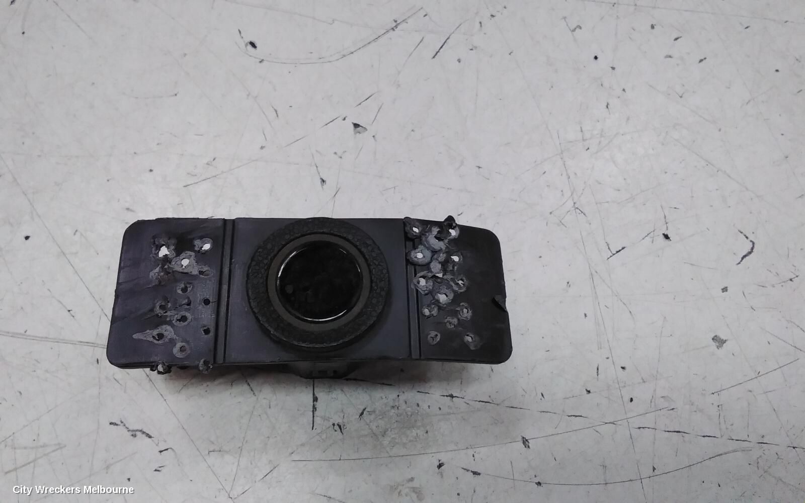 CHERY OMODA 5, T34/T19C, 12/22-, 1x parking SENSOR RH CENTRE : 139859