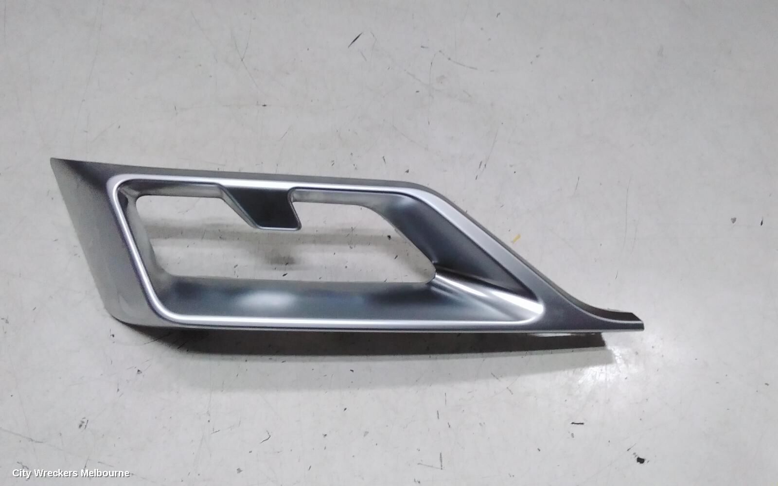 CHERY OMODA 5, T34/T19C, 12/22-, RH EXHAUST TIP MOULDING : 139860