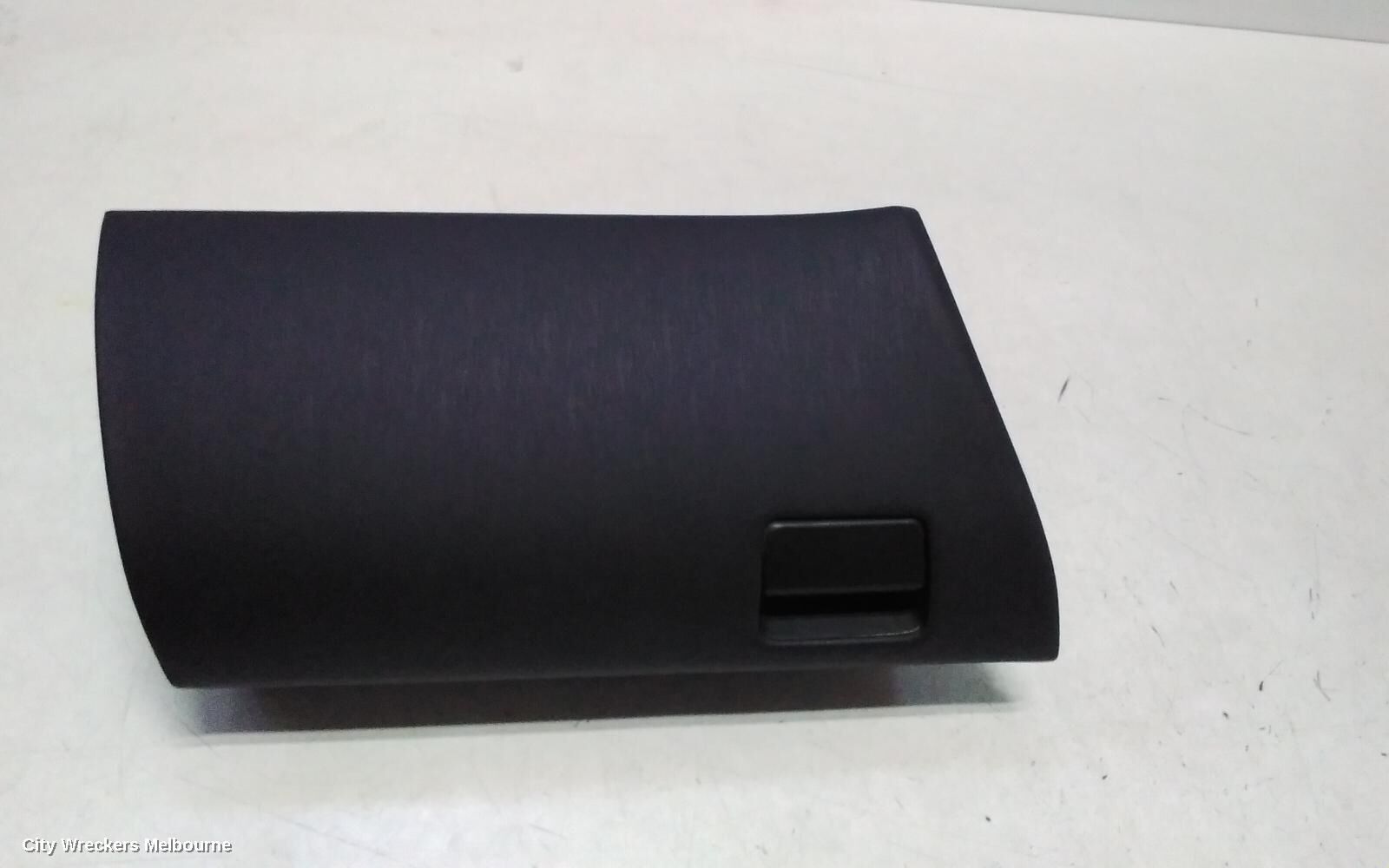 TOYOTA PRIUS 2019 Glove Box