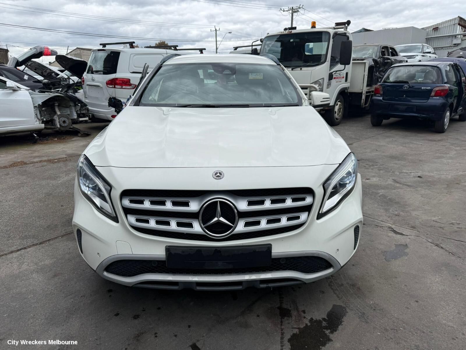 MERCEDES GLA CLASS 2018 Battery Terminal