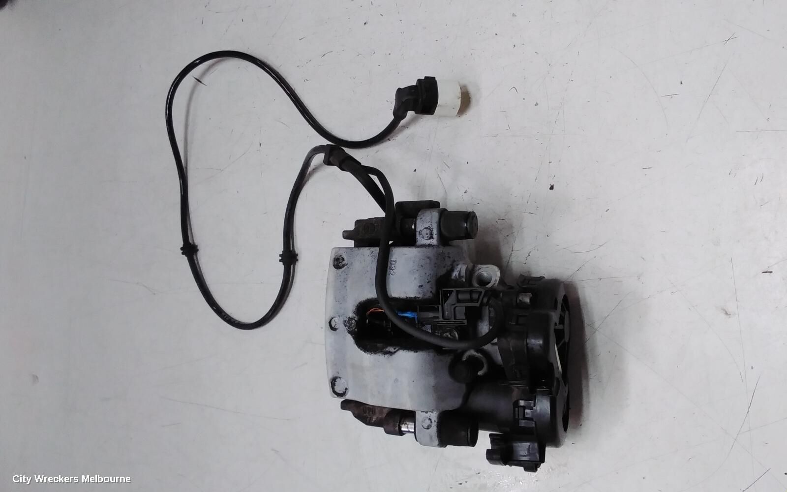 MERCEDES C CLASS 2014 Caliper