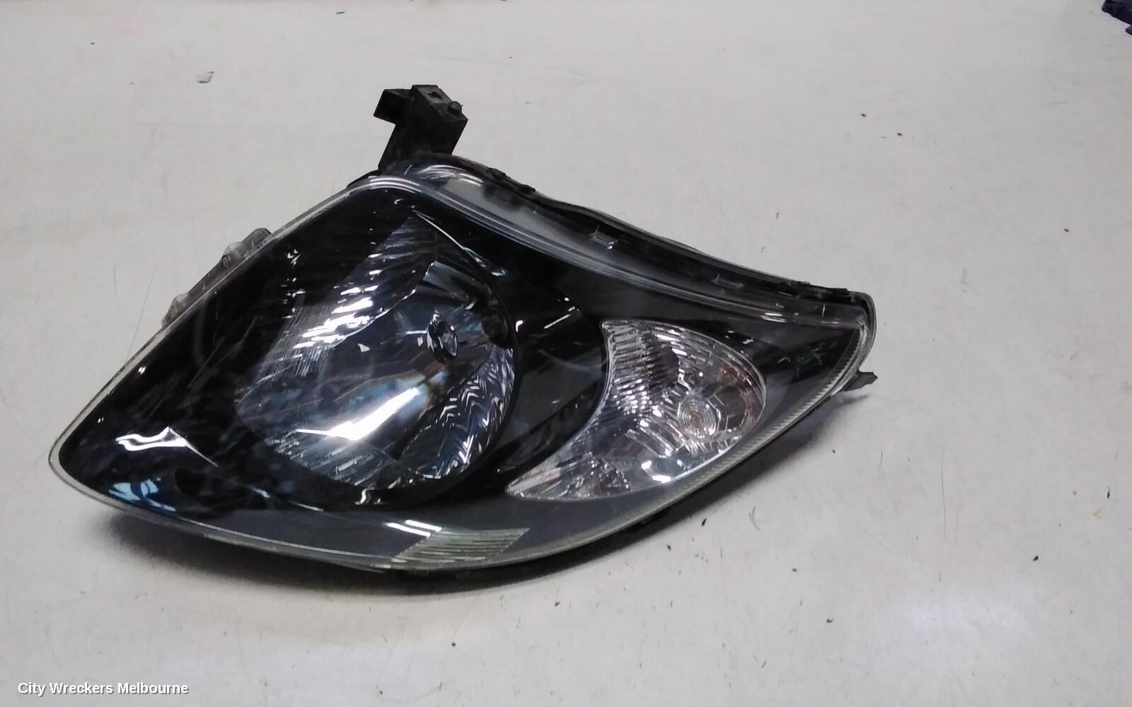 SUZUKI SWIFT 2008 Right Headlamp