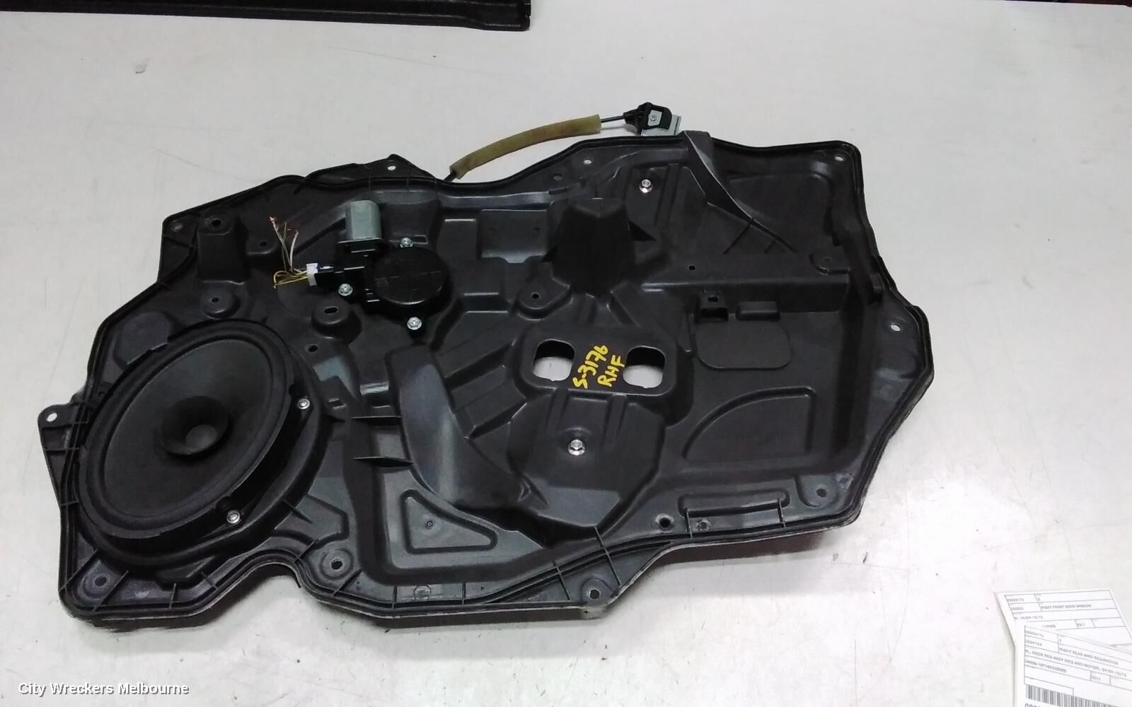 MAZDA 3 2011 Right Front Window Reg/Motor
