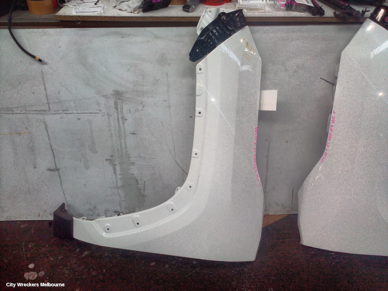 TOYOTA RAV4 2022 Left Guard