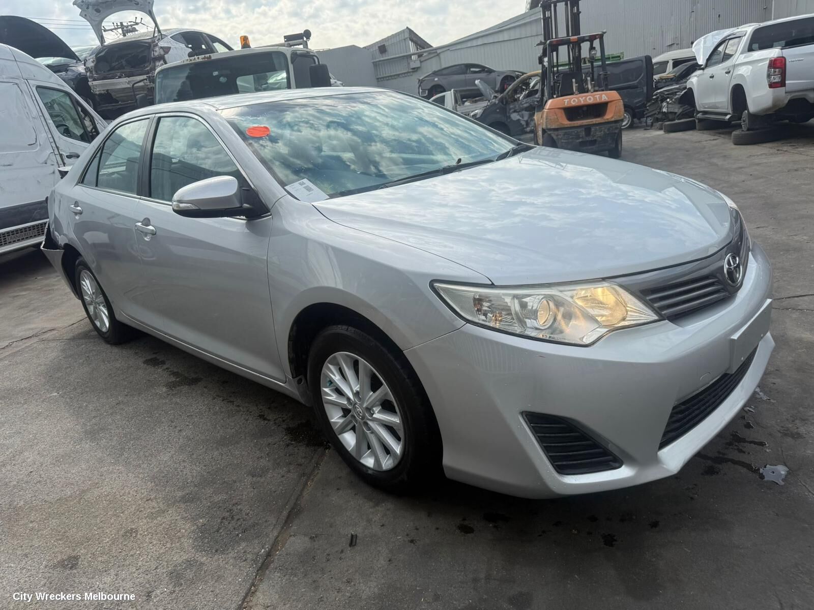 TOYOTA CAMRY 2012 Console