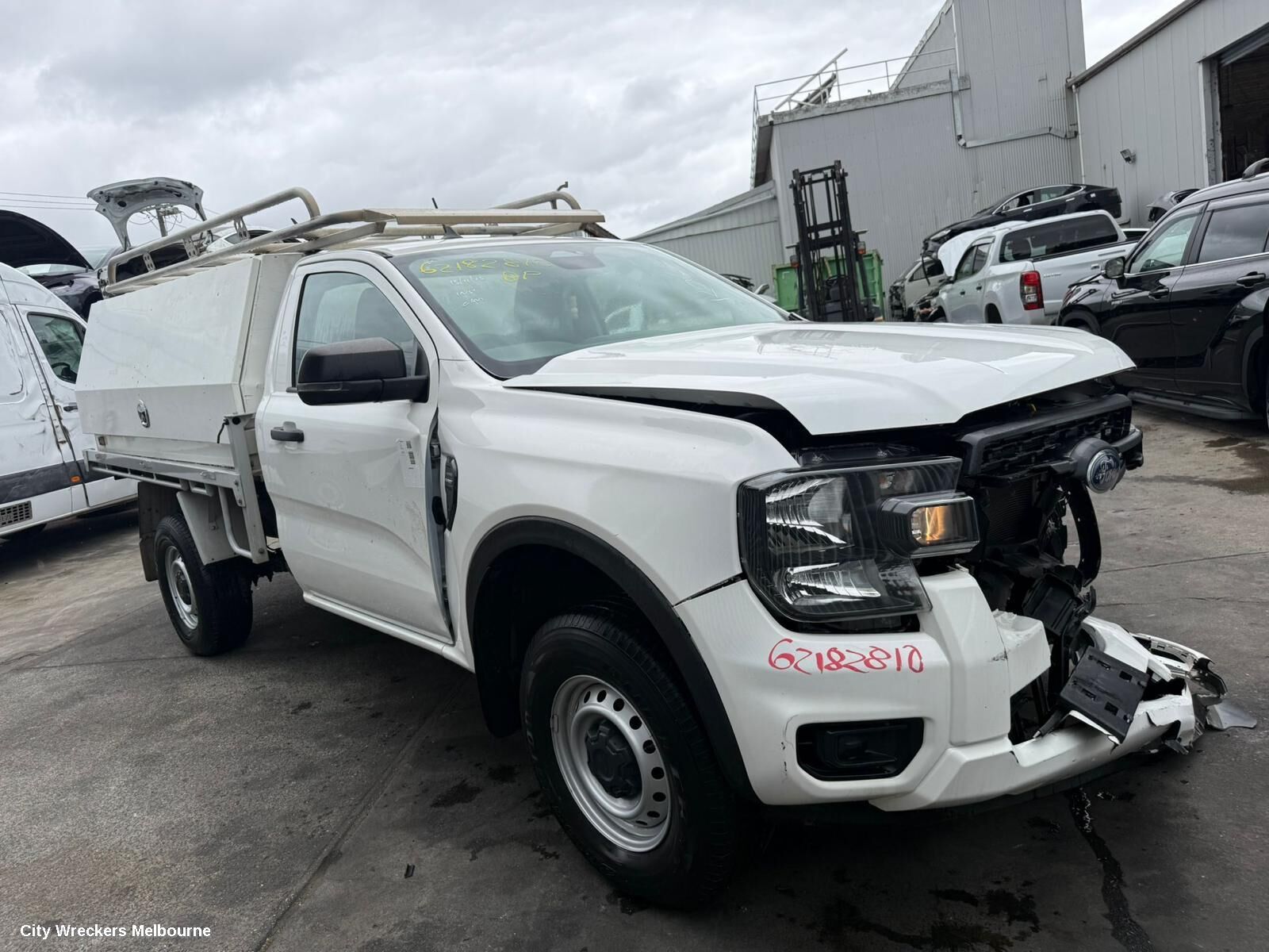 FORD RANGER 2023 Left Front Hub Assembly