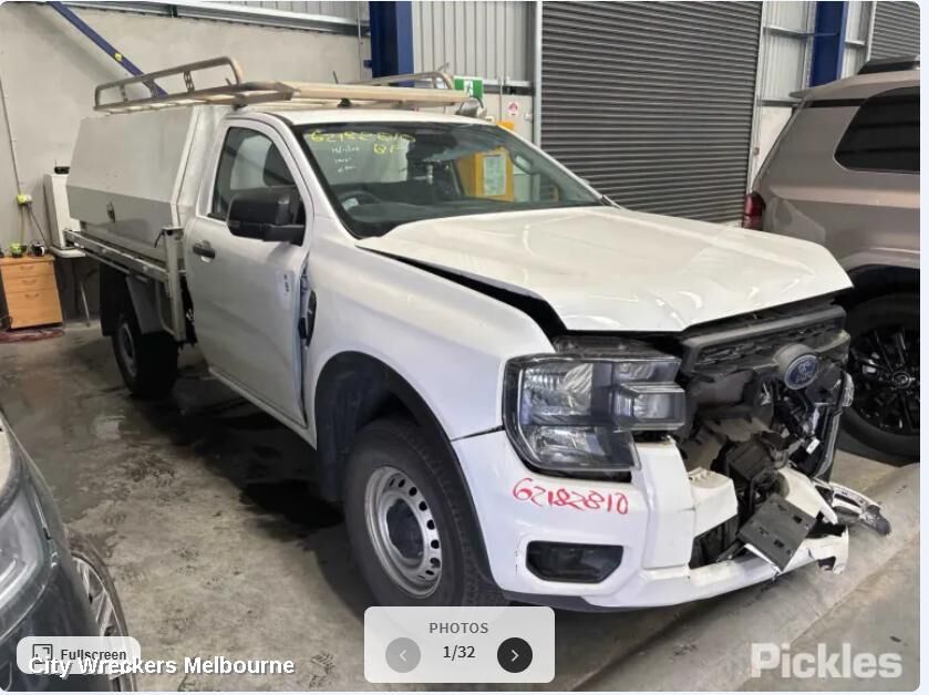 FORD RANGER 2023 Right Front Hub Assembly