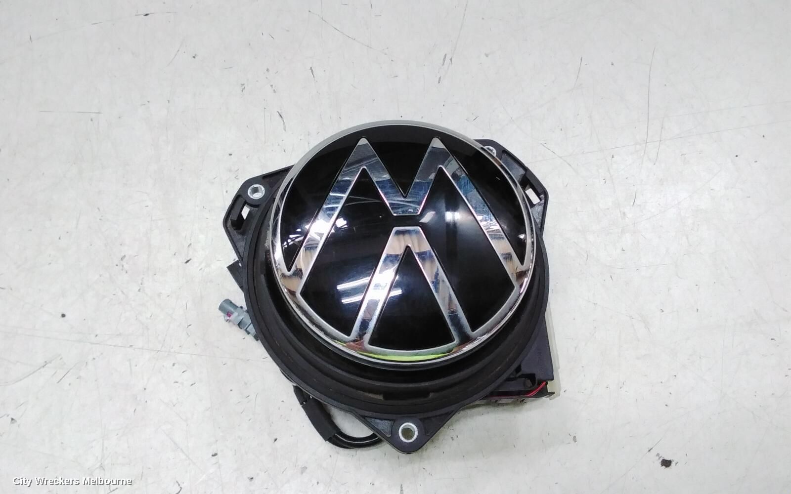 VOLKSWAGEN PASSAT 2022 REVERSE CAMERA