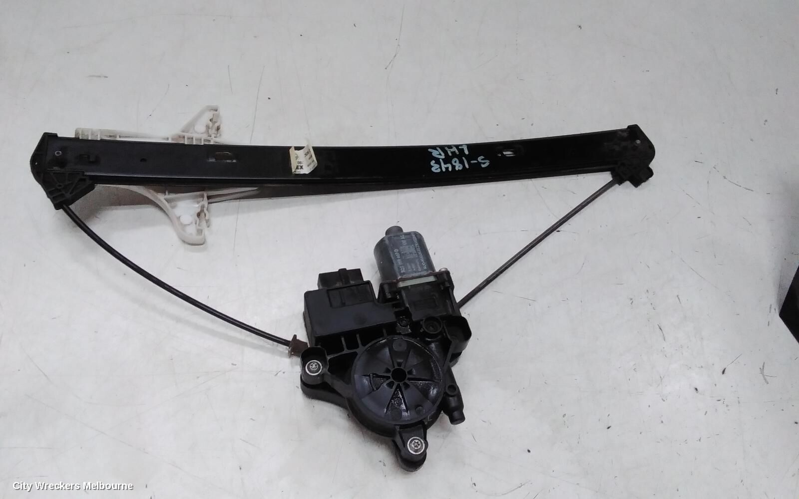 VOLKSWAGEN T-CROSS 2021 Left Rear Wnd Reg/Motor