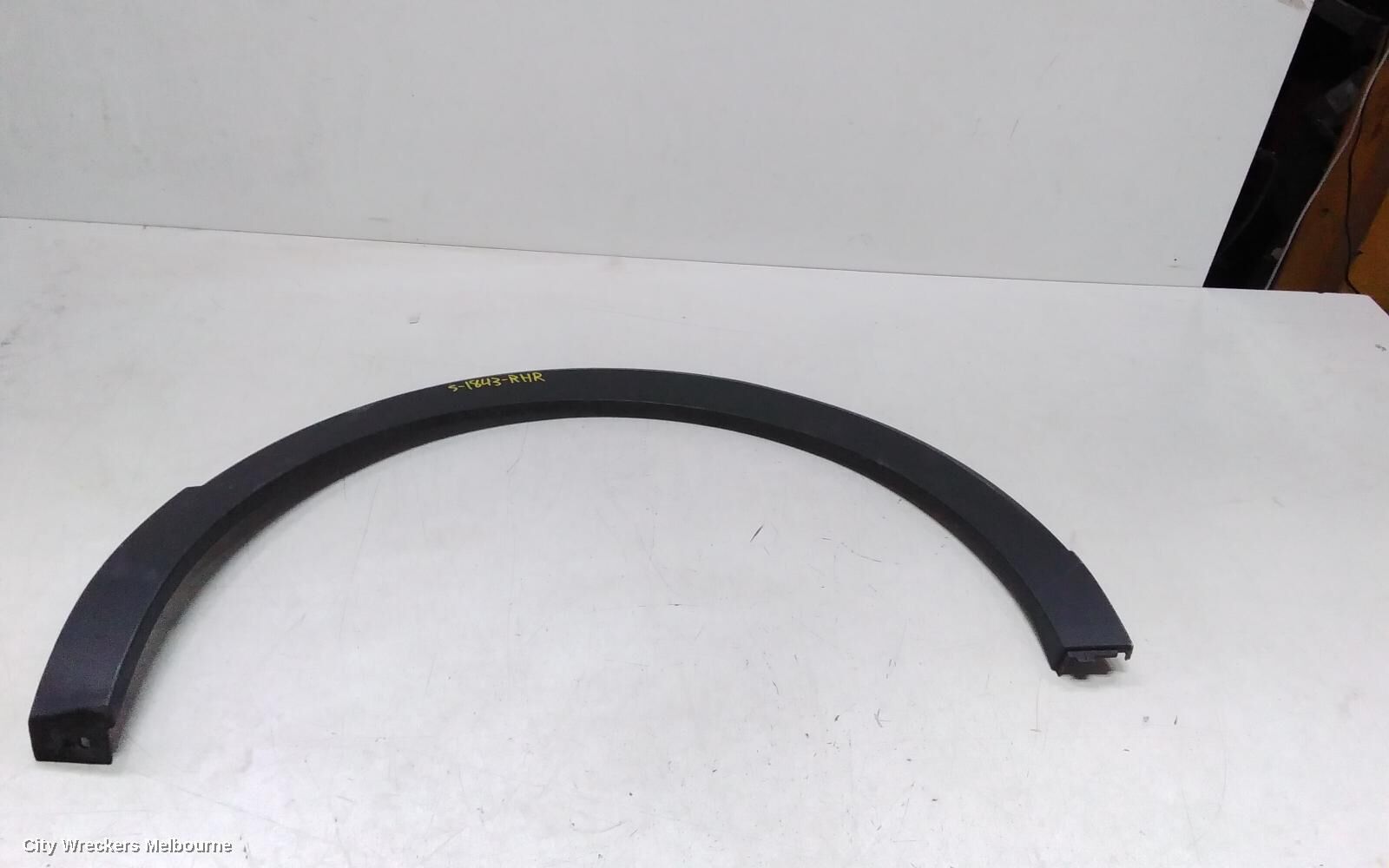 VOLKSWAGEN T-CROSS 2021 Wheel Arch Flare