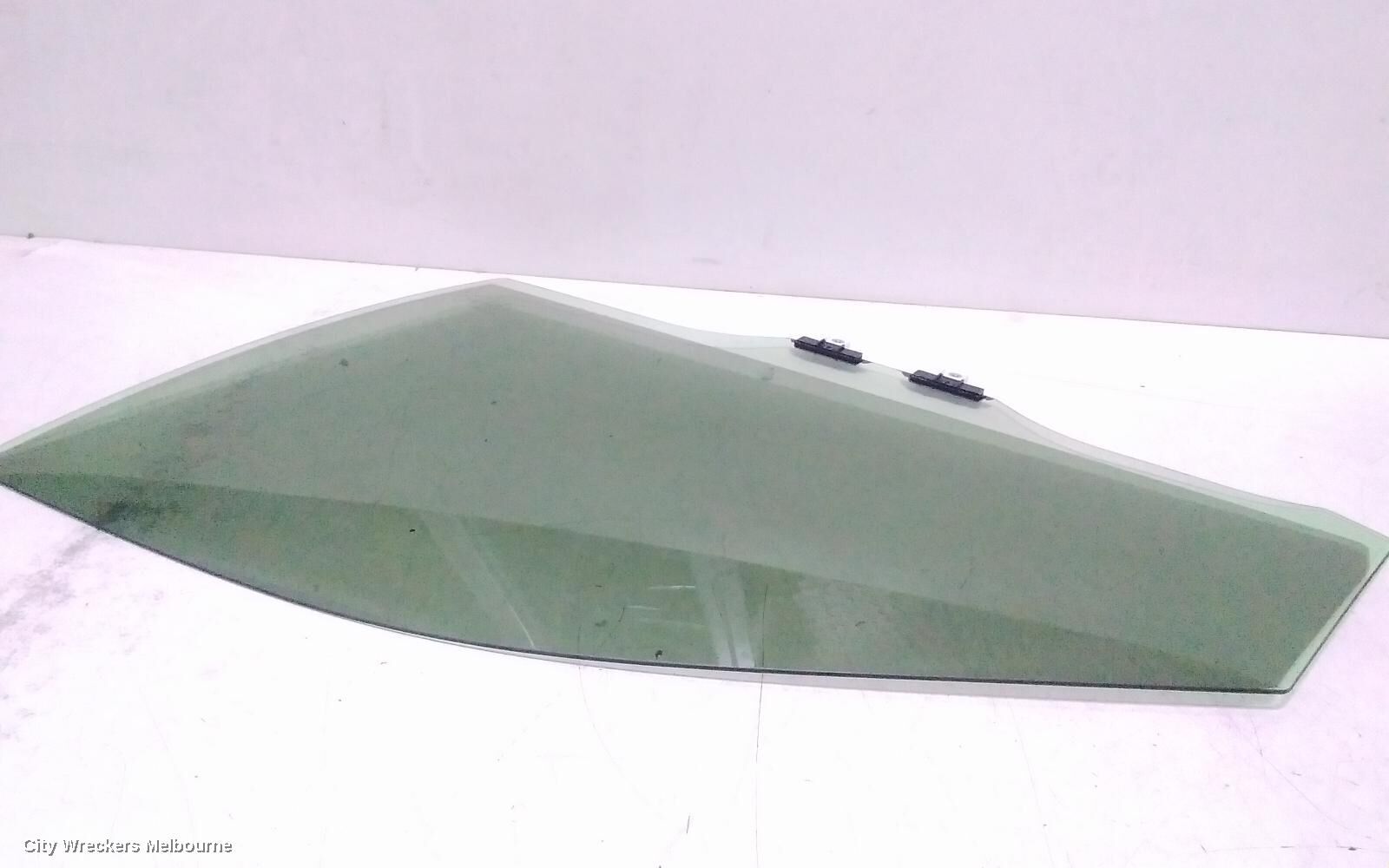 TOYOTA RAV4 2022 Left Front Door Window