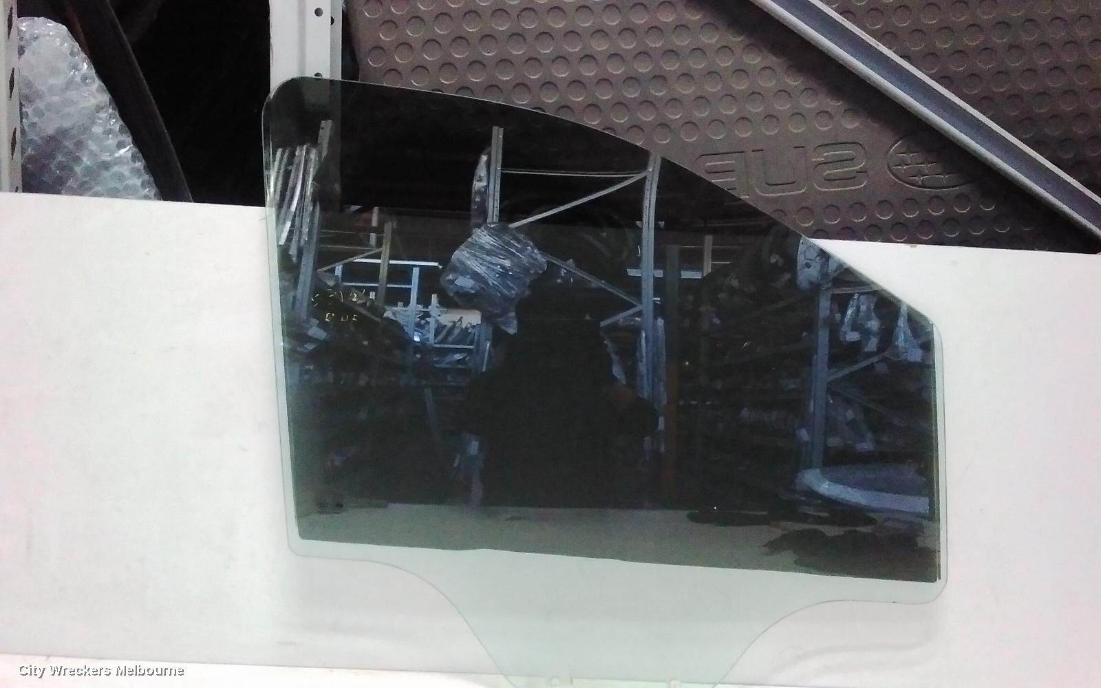 LDV G10 2025 Right Front Door Window