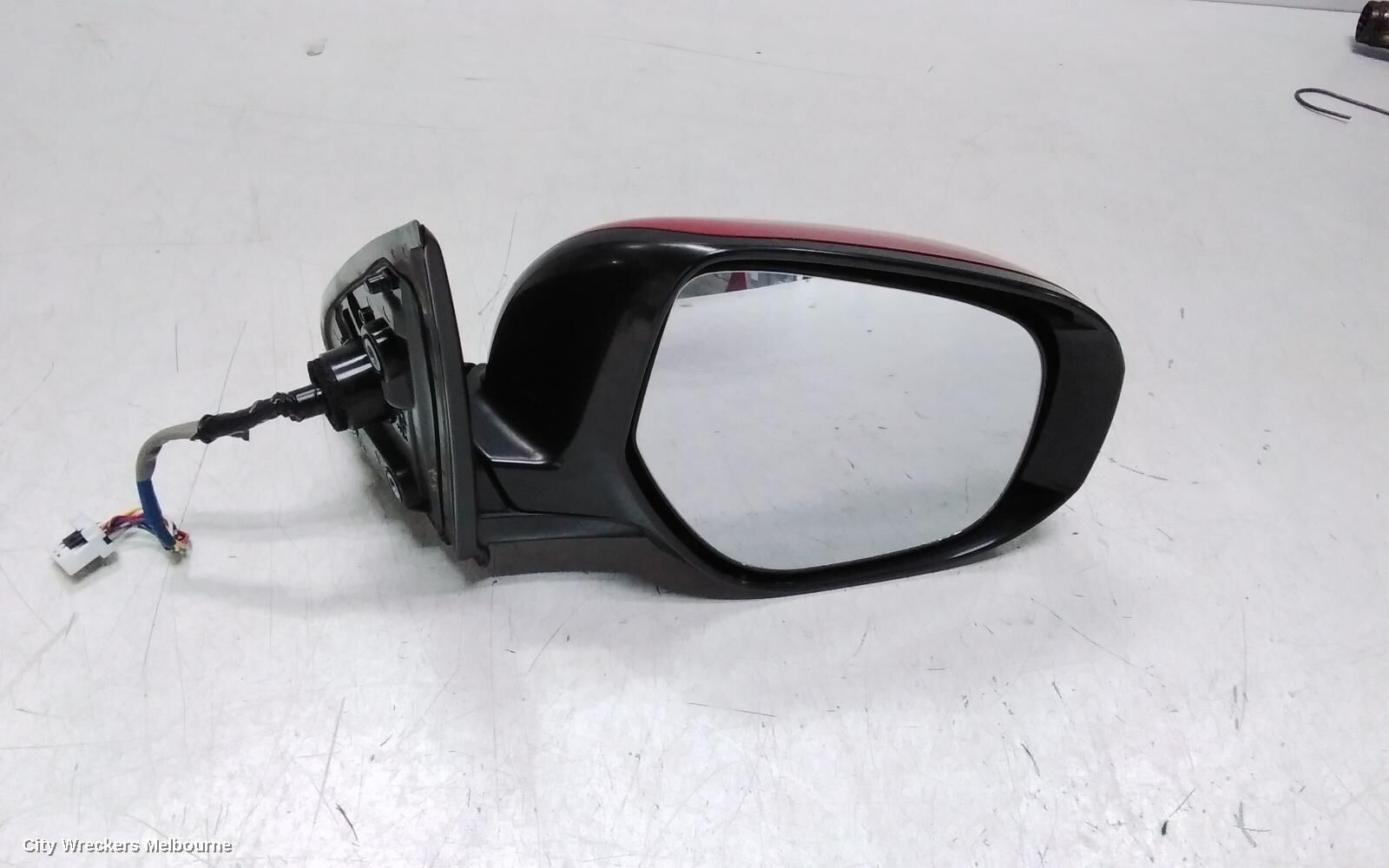 MITSUBISHI OUTLANDER 2019 Right Door Mirror