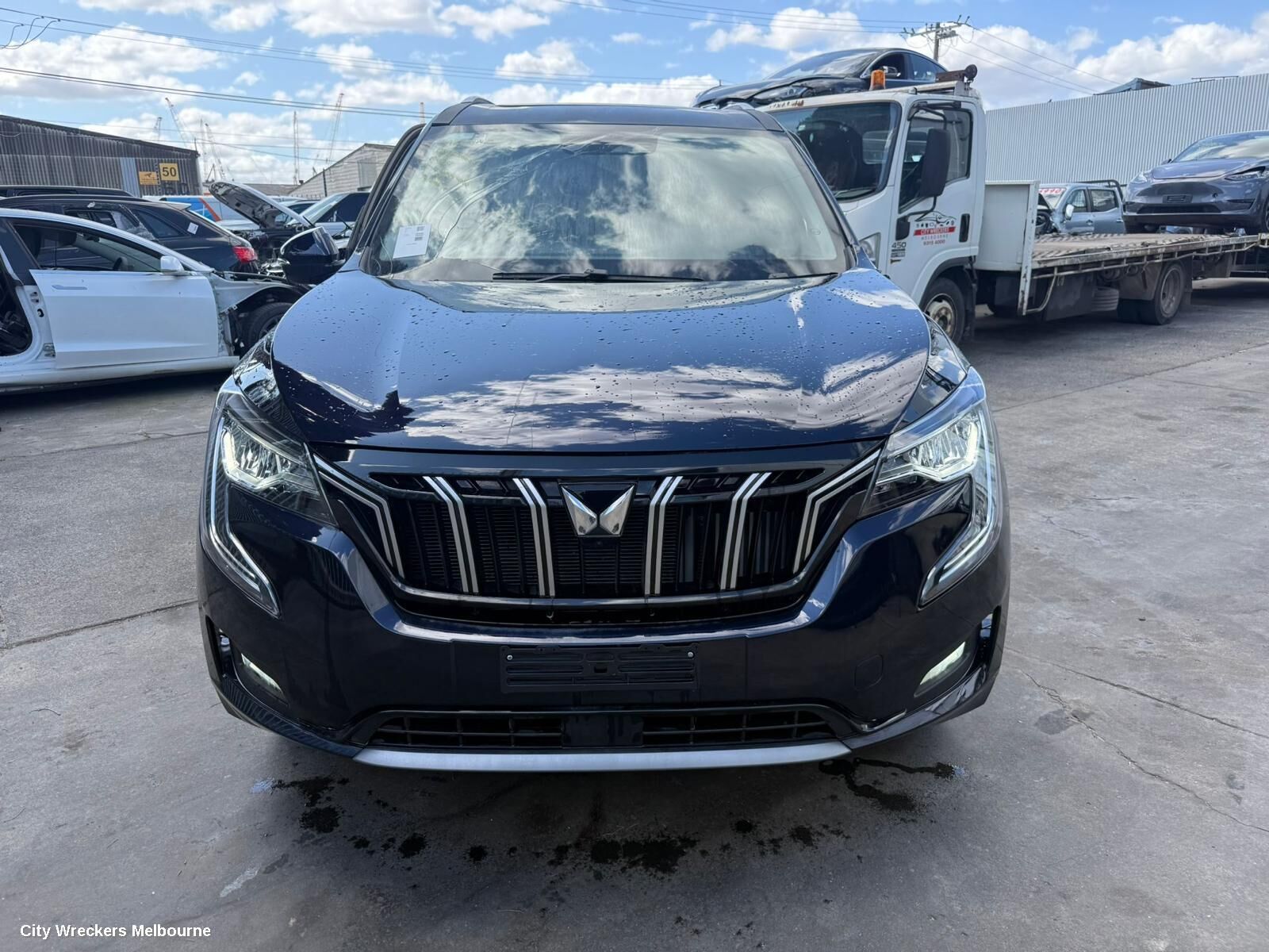 MAHINDRA XUV700 2025 Exhaust System