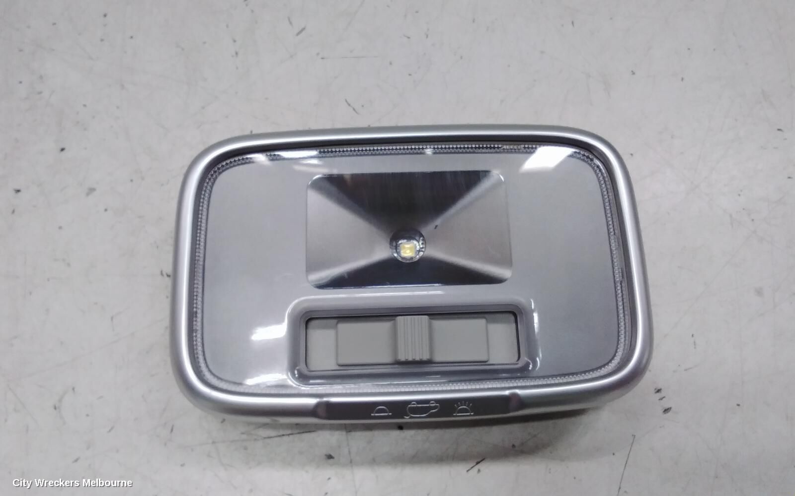 KIA CARNIVAL/GRAND CARNIVAL, KA4, 10/20-, 92620-A9500 ~ Rear Back/ cargo Roof Light: 140555