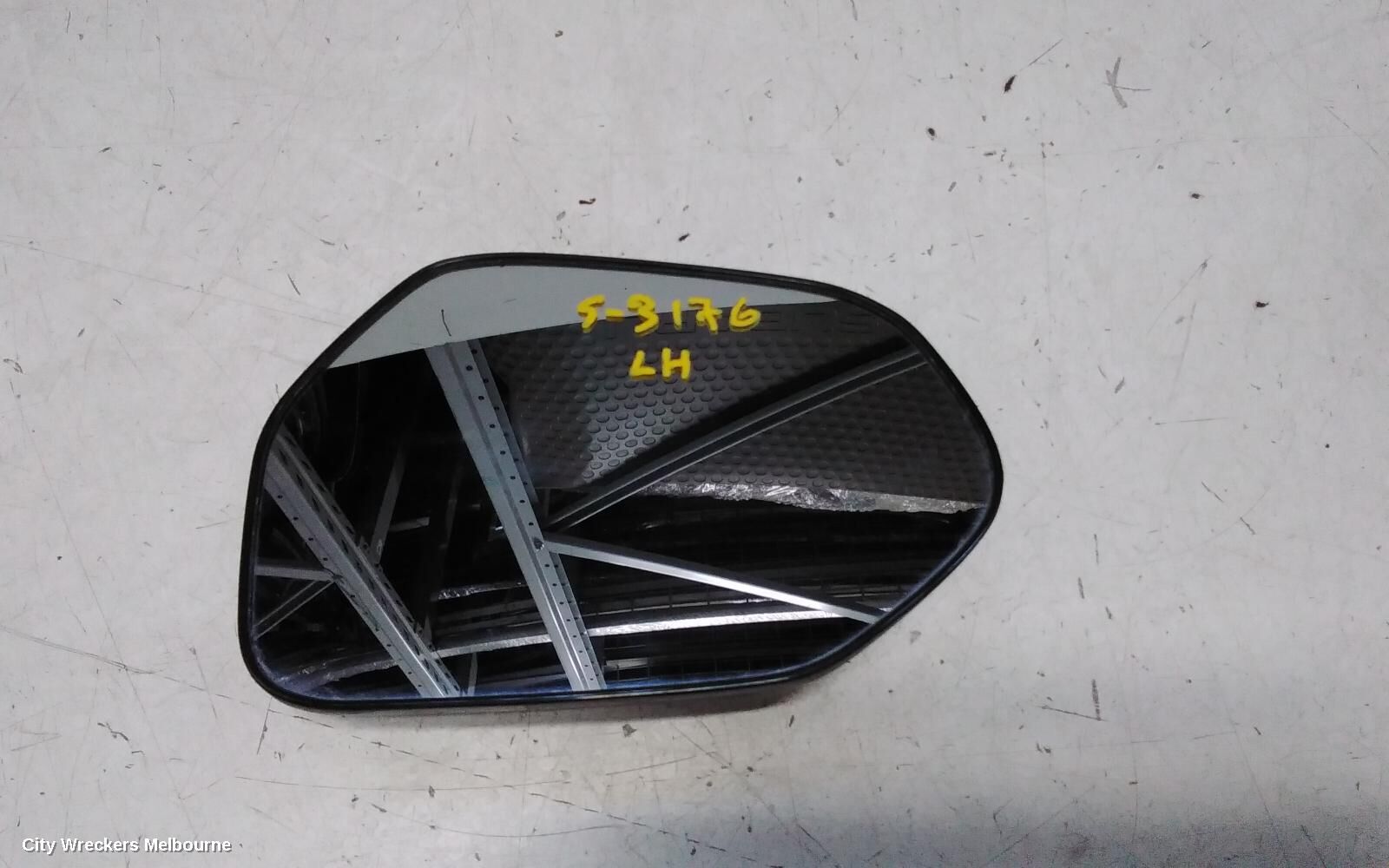 TOYOTA PRIUS 2020 Left Door Mirror