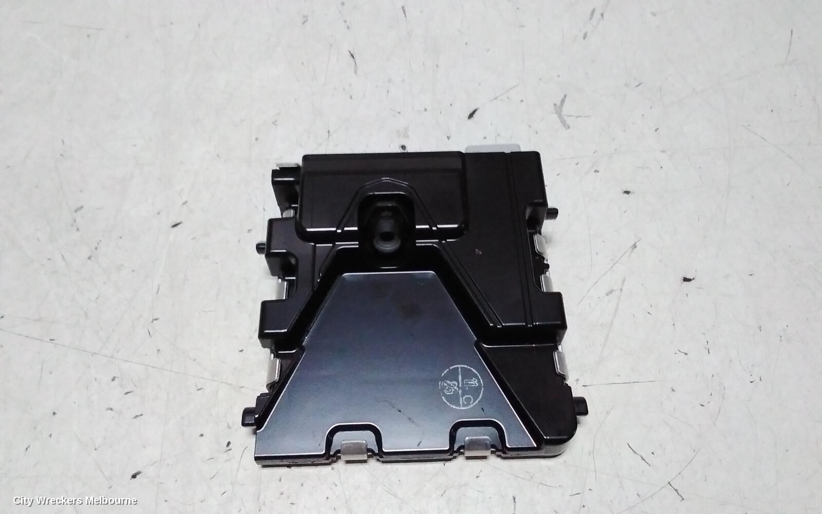 TOYOTA PRIUS 2020 REVERSE CAMERA