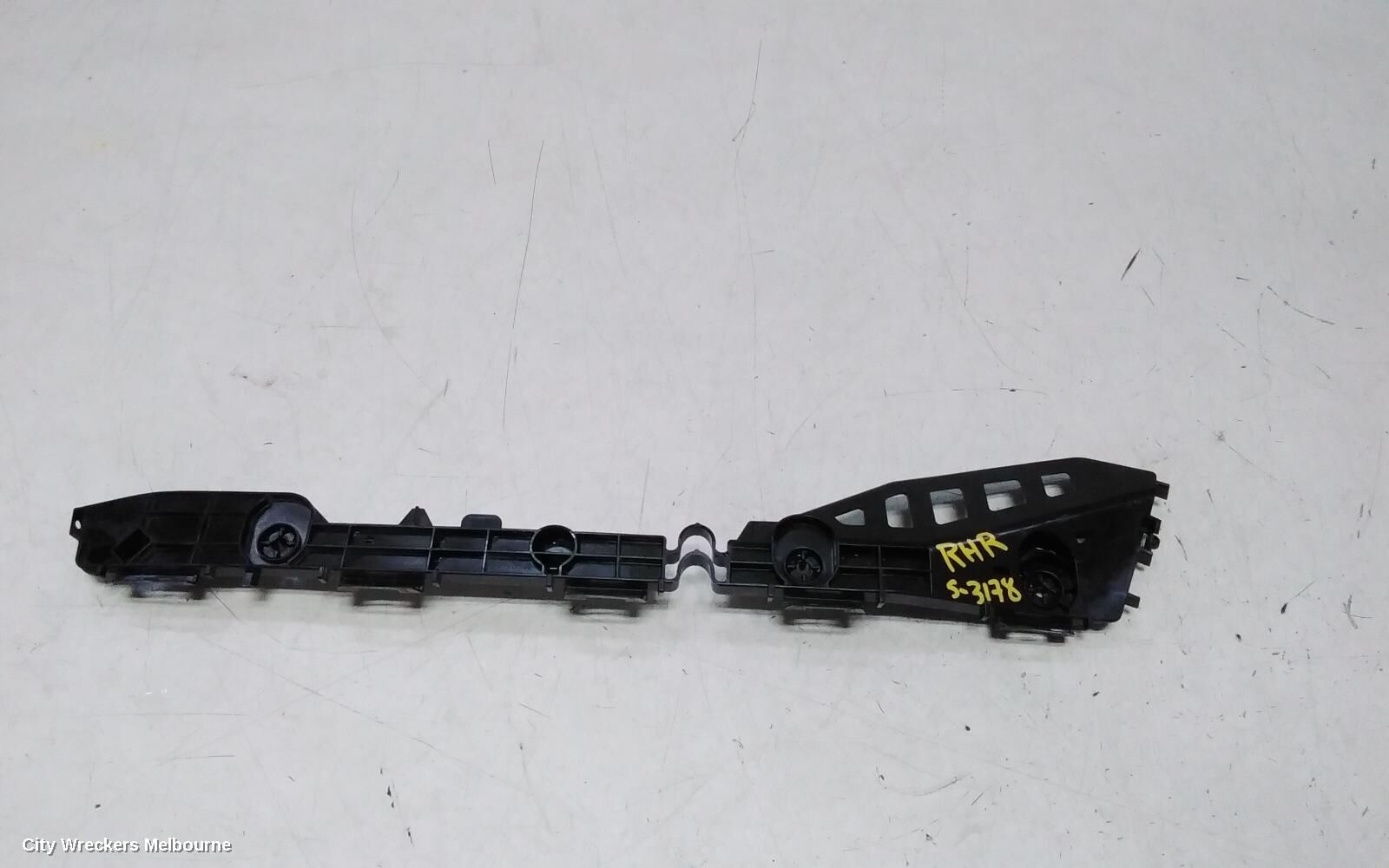 TOYOTA PRIUS, ZVW50R, 02/16-11/22, RHR BAR BRAKET: 140678