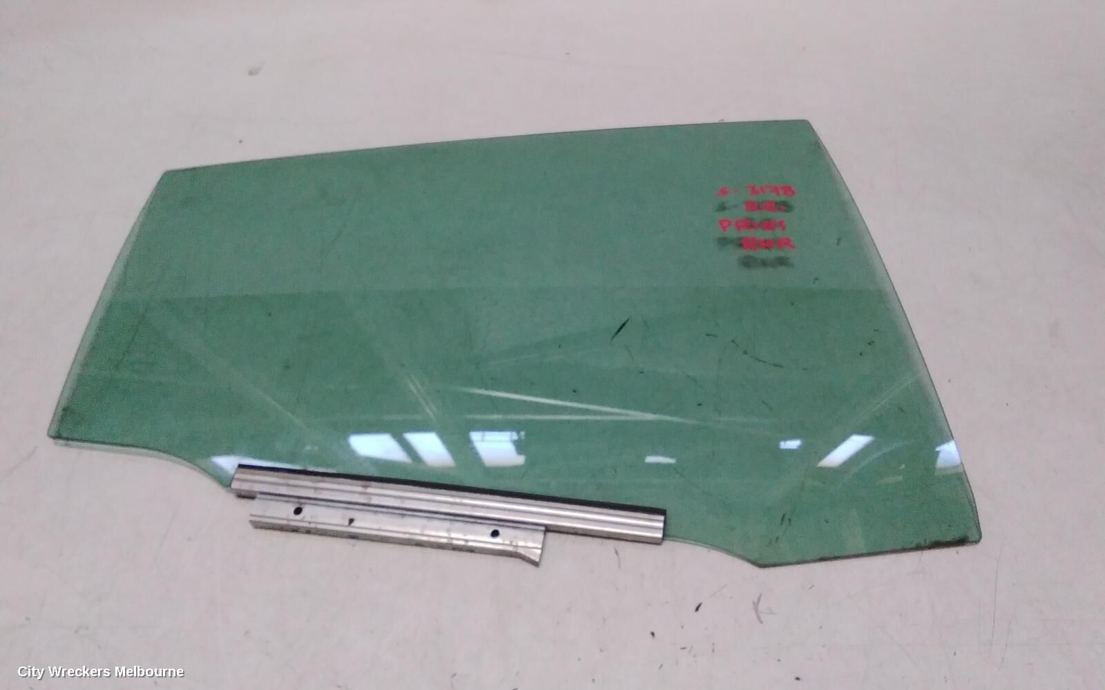 TOYOTA PRIUS 2020 Right Rear Door Window