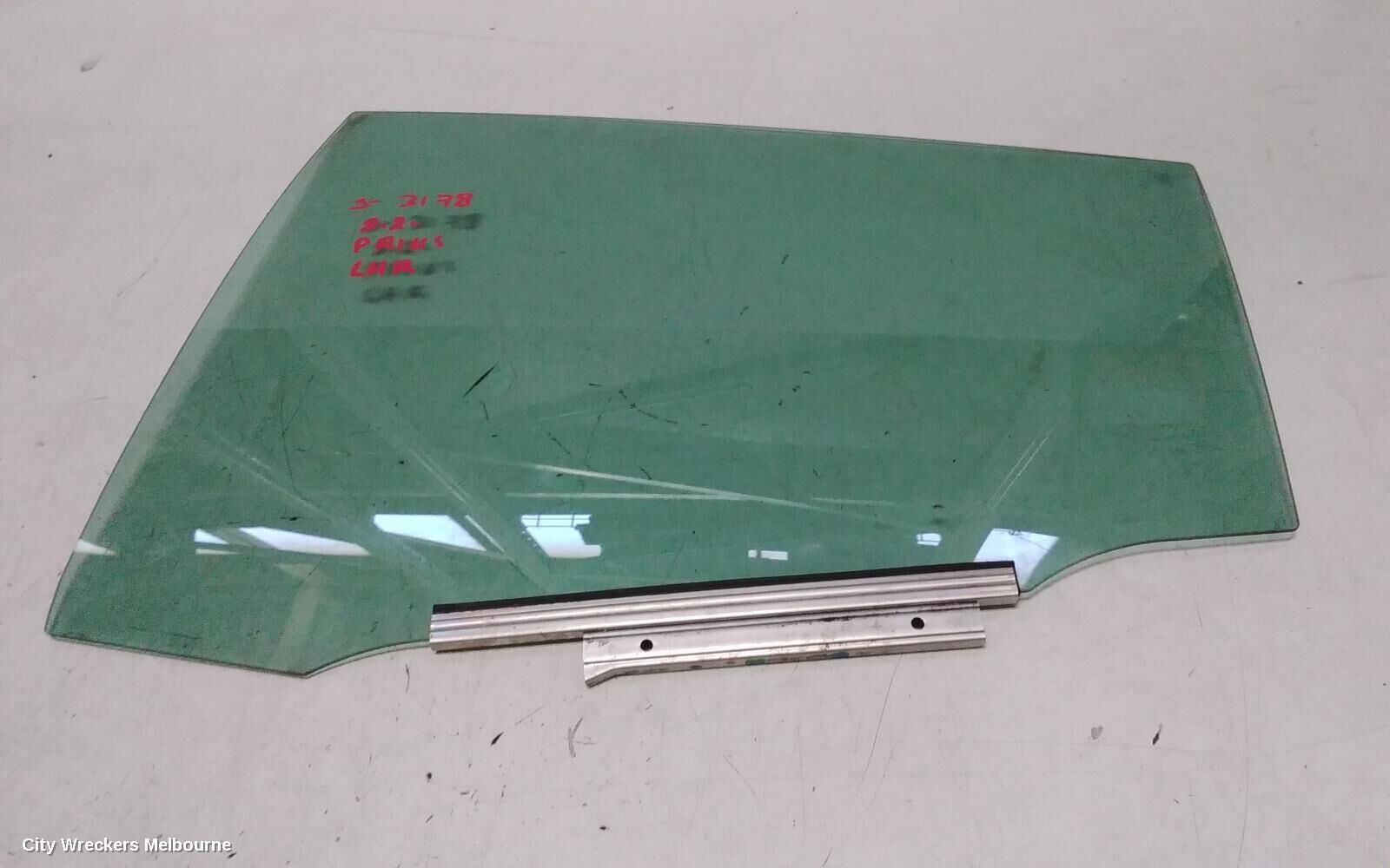 TOYOTA PRIUS 2020 Left Rear Door Window