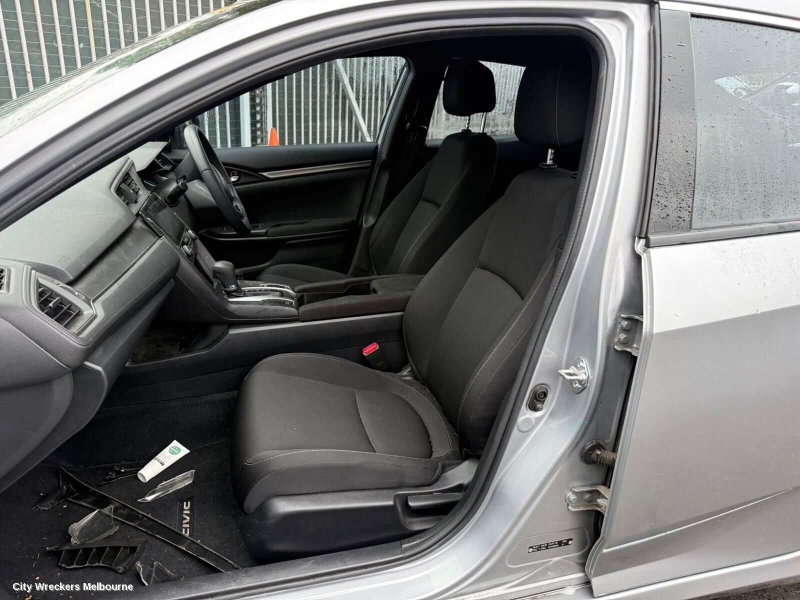 HONDA CIVIC 2018 Front Seat