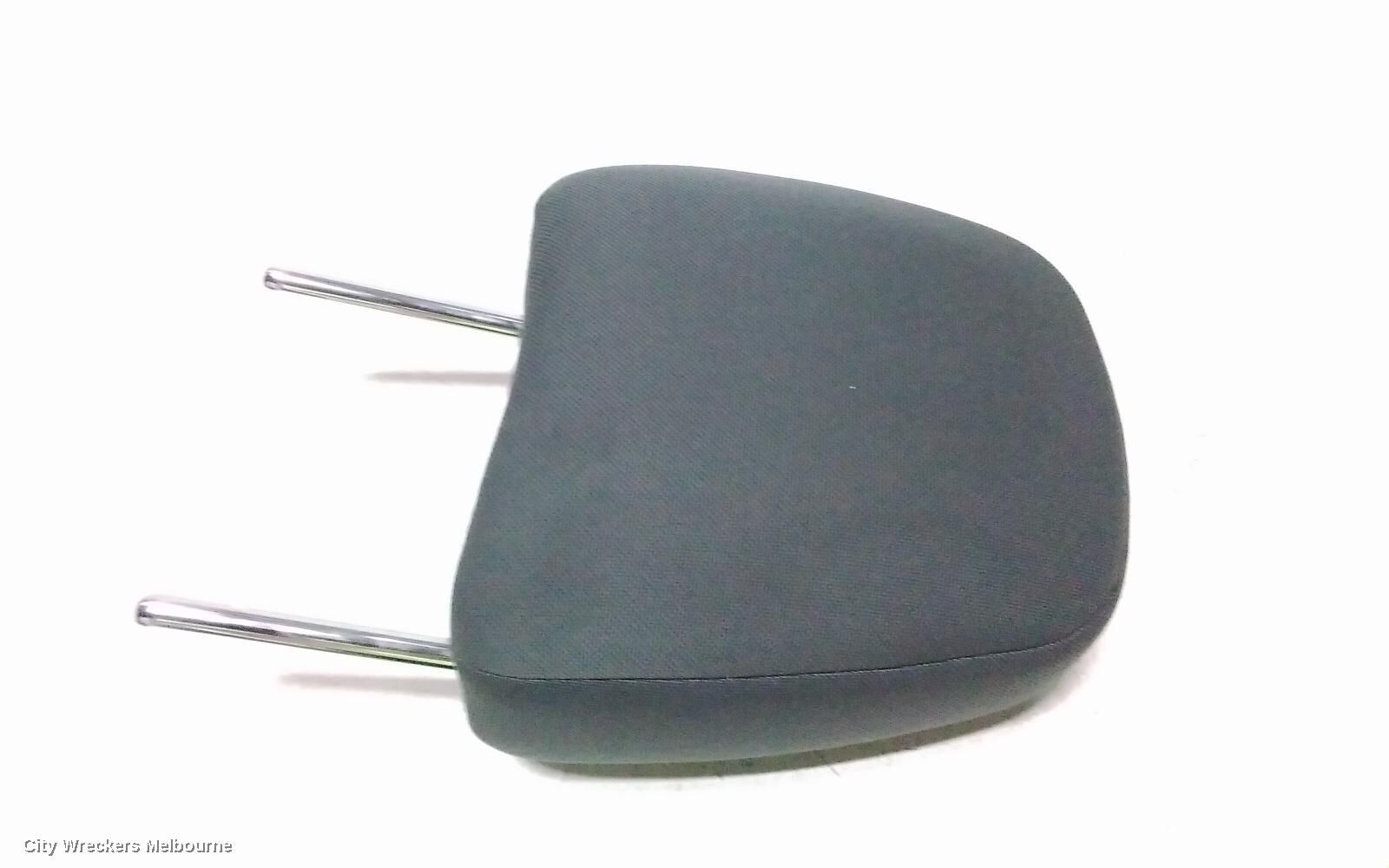 TOYOTA KLUGER 2017 Headrest