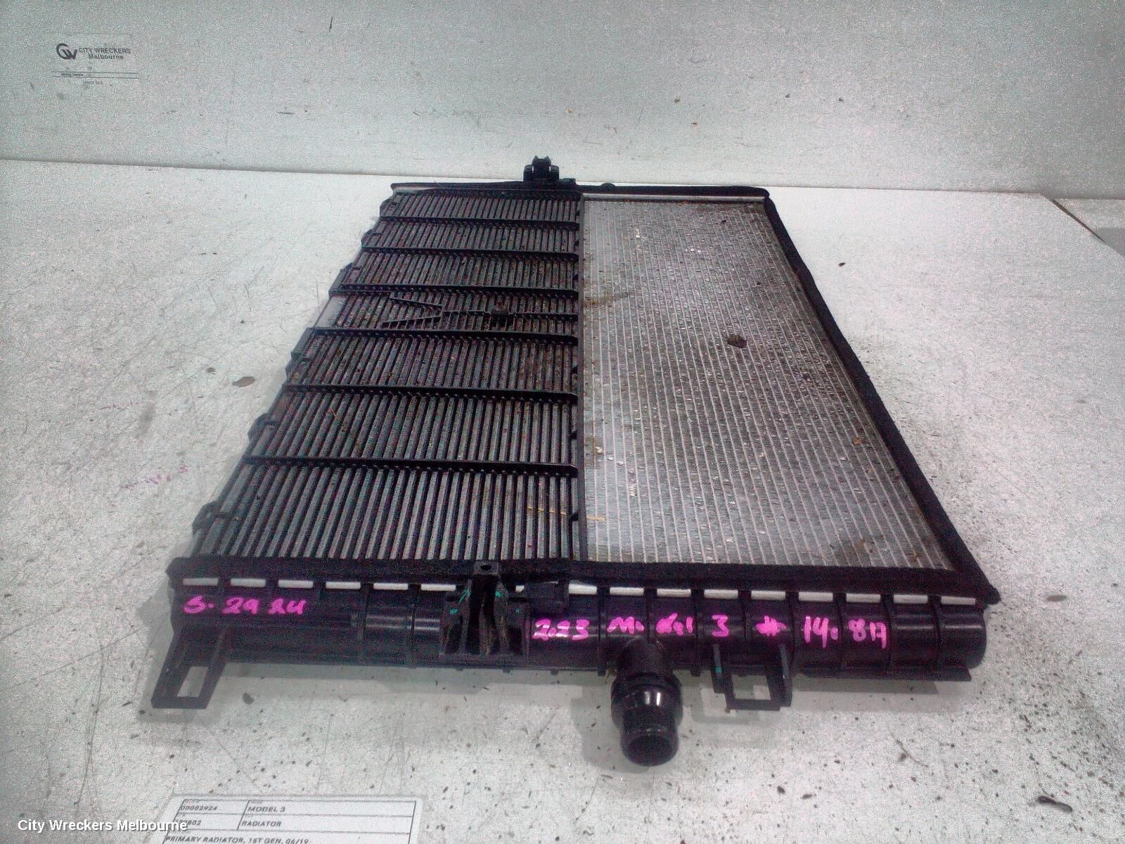 TESLA MODEL 3 2023 Radiator