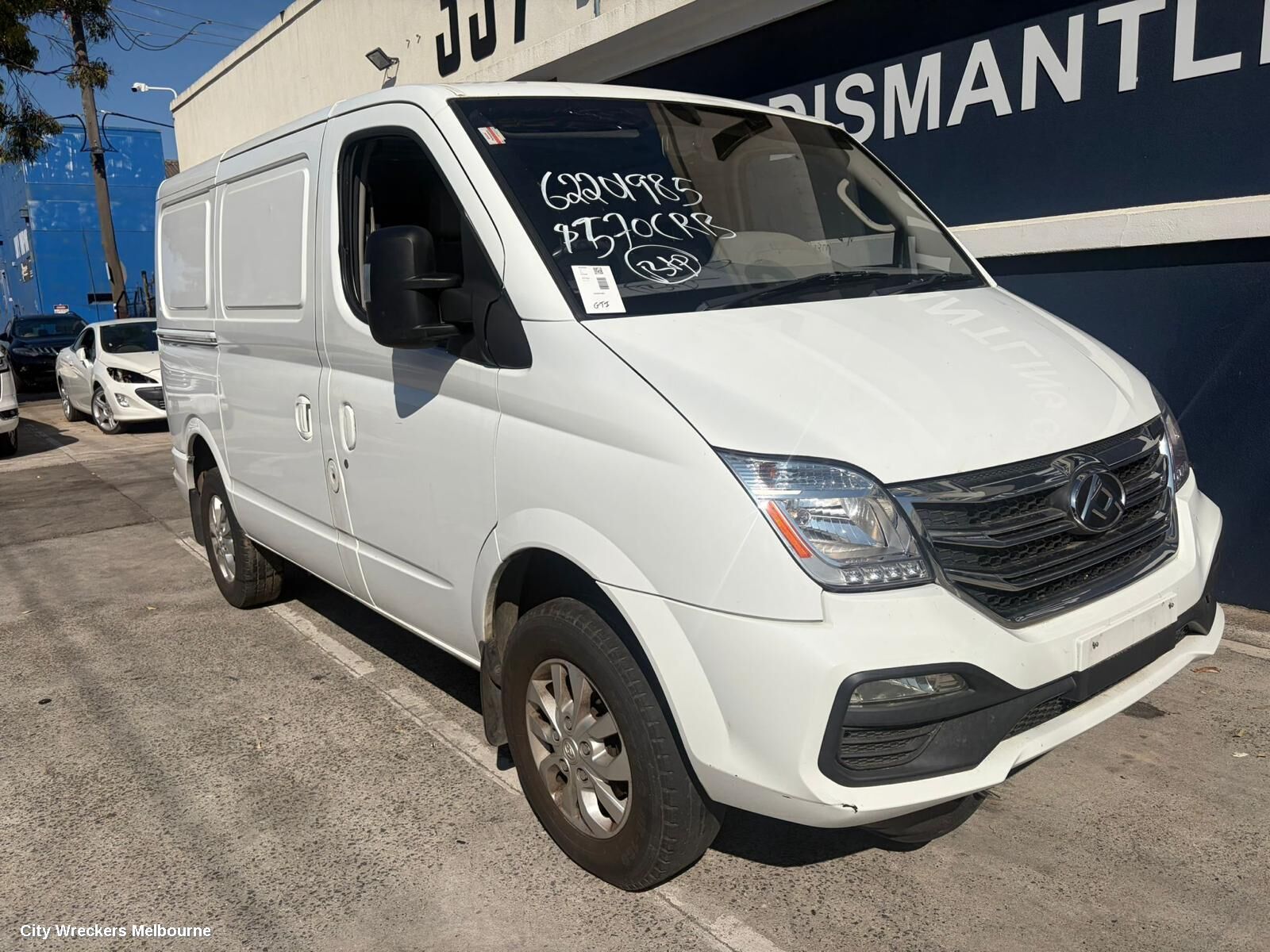 LDV V80 2022 Right Front Door