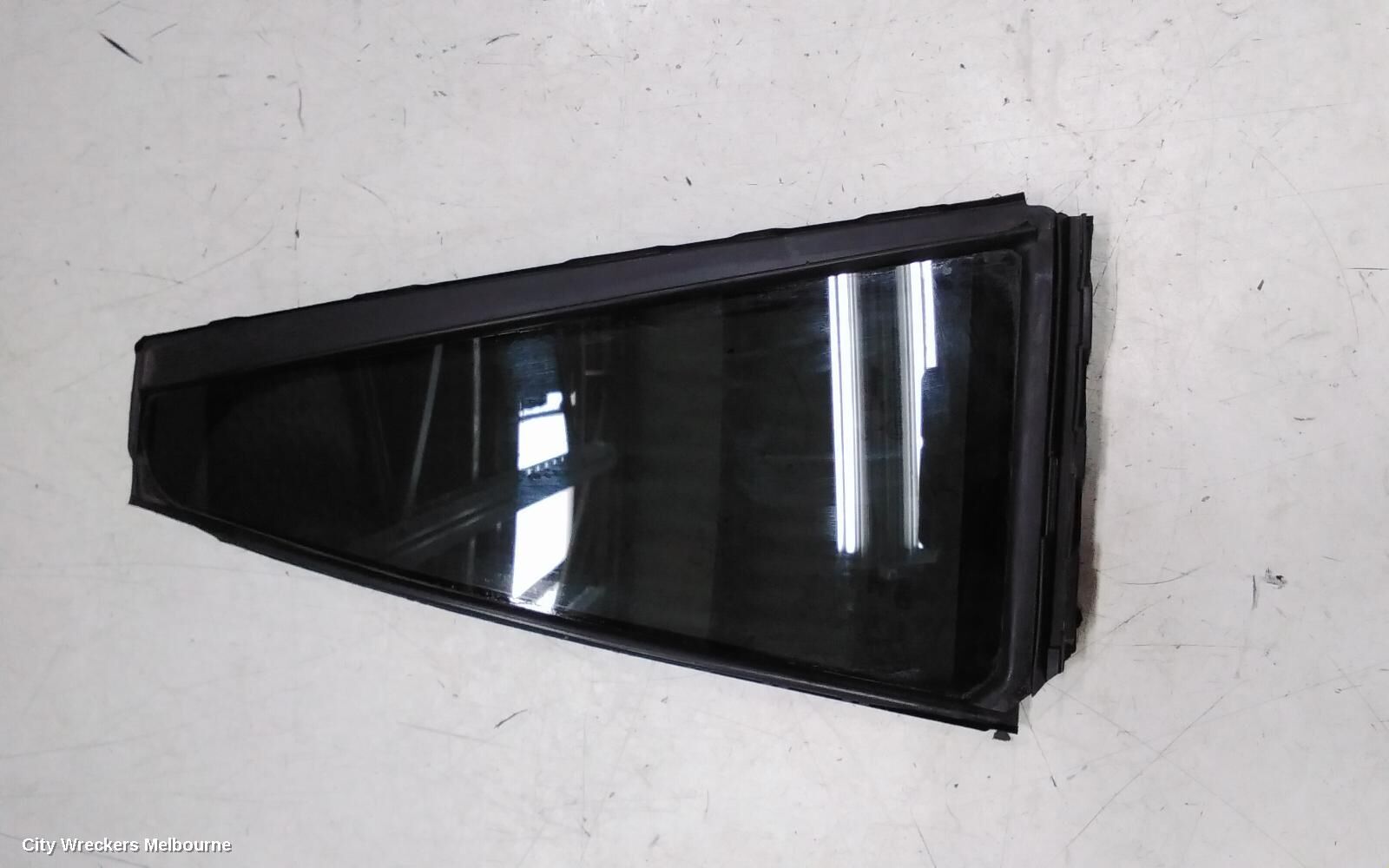 TOYOTA KLUGER 2024 Left Rear 1/4 Door Glass